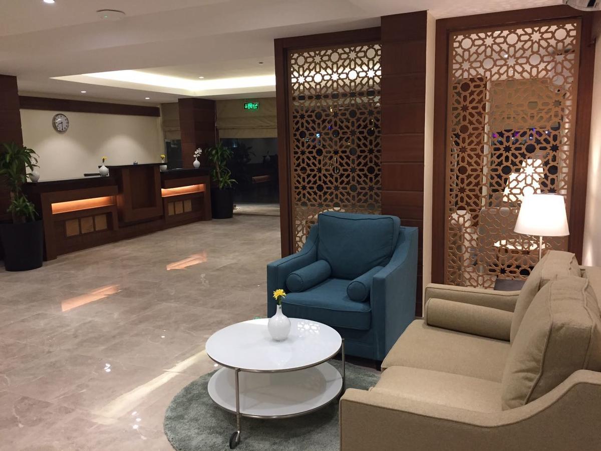 Asfar Plaza Aparthotel อัลโคห์บาร์ ภายนอก รูปภาพ