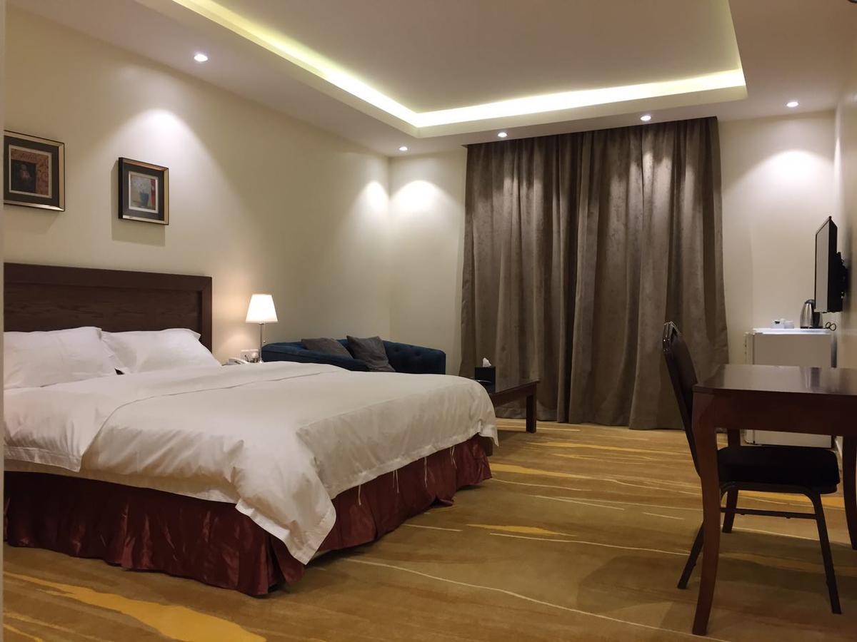 Asfar Plaza Aparthotel อัลโคห์บาร์ ภายนอก รูปภาพ